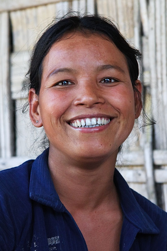  Woman of the island Majuli